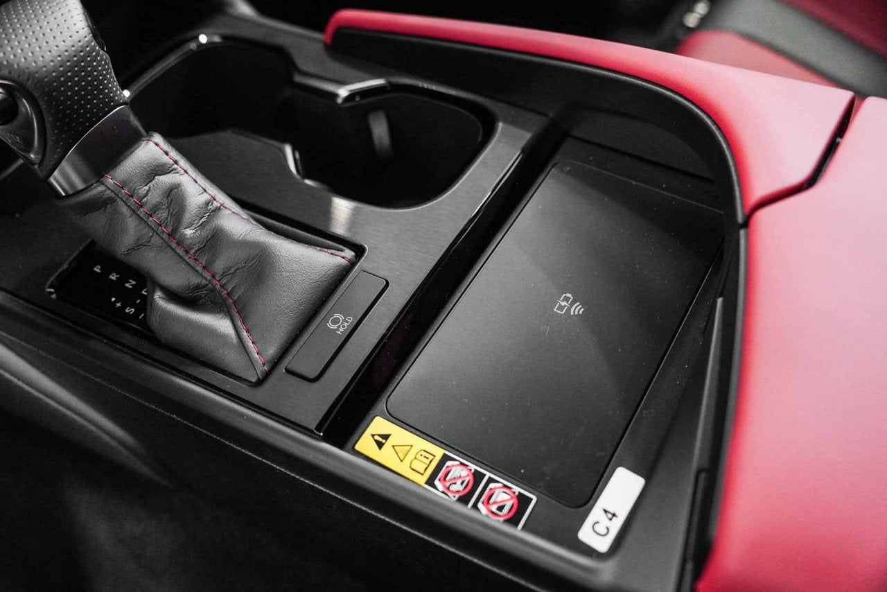 2025 Lexus ES Black Line Special Edition