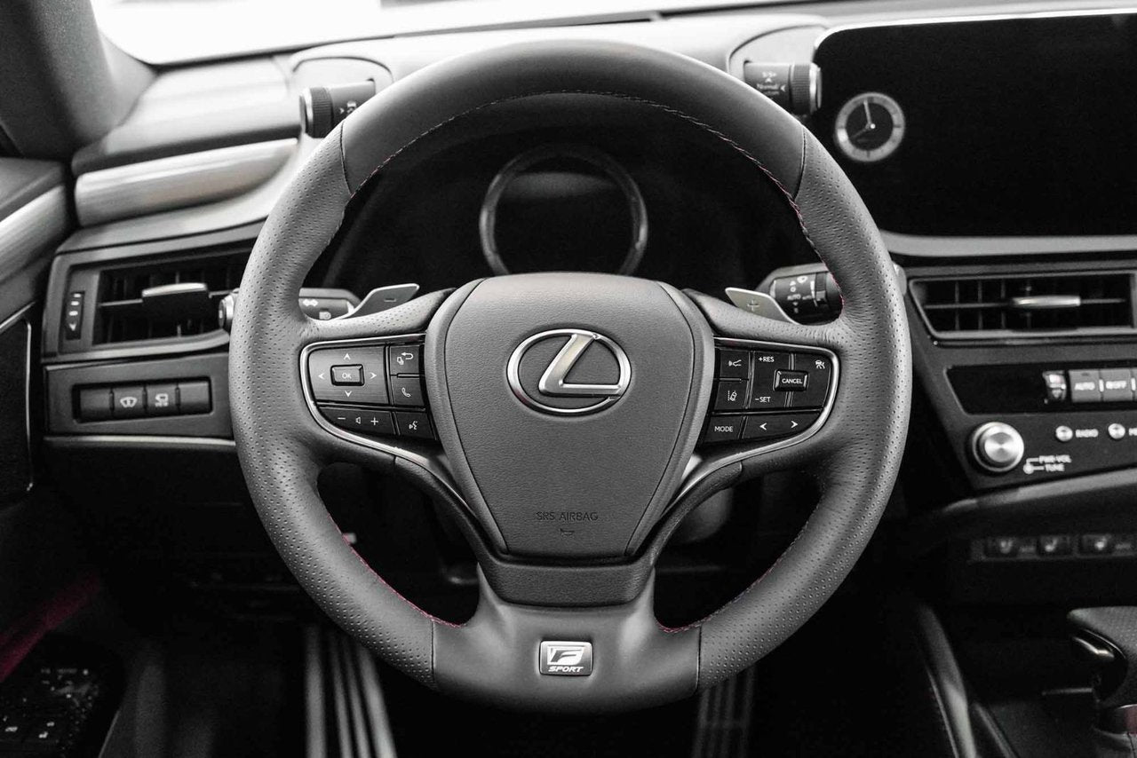 2025 Lexus ES Black Line Special Edition