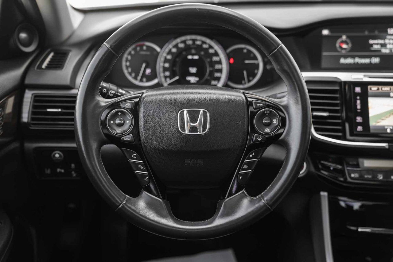 2017 Honda Accord Touring **2.4L**TRES BELLE**