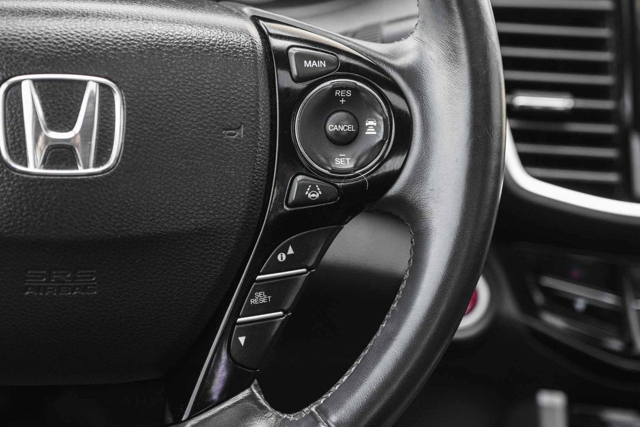2017 Honda Accord Touring **2.4L**TRES BELLE**