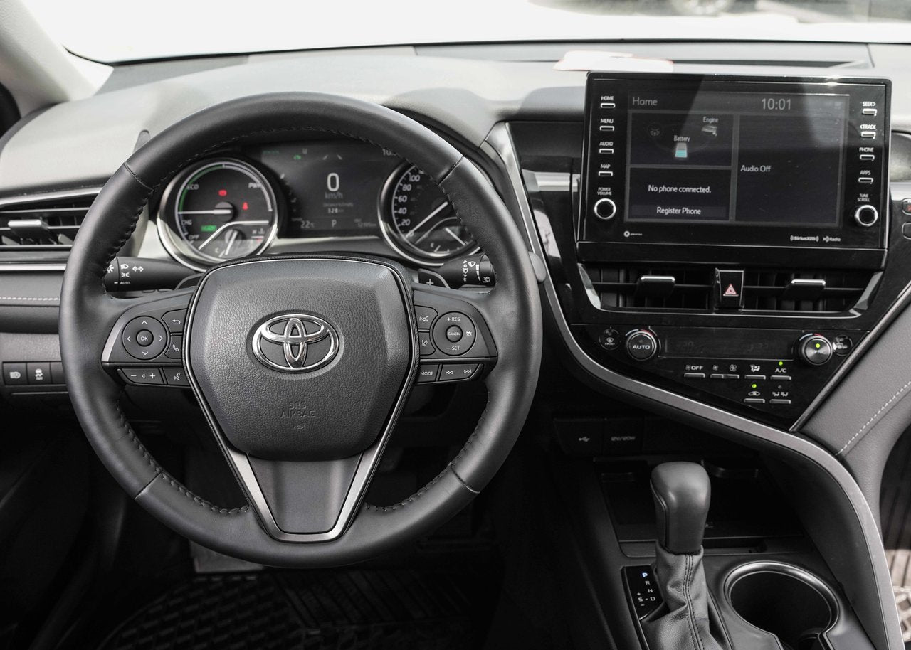 2022 Toyota Camry HYBRID XSE