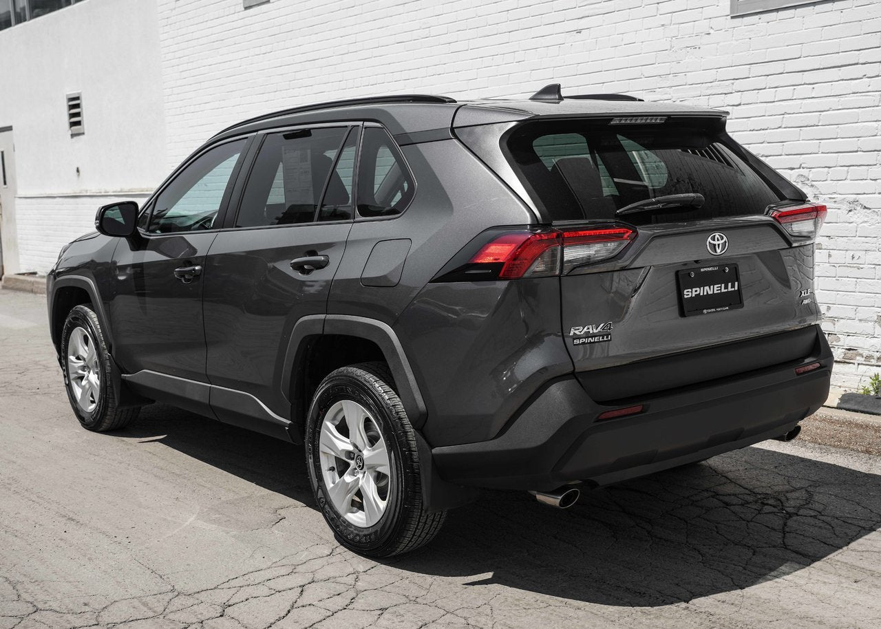 2021 Toyota RAV4 XLE AWD