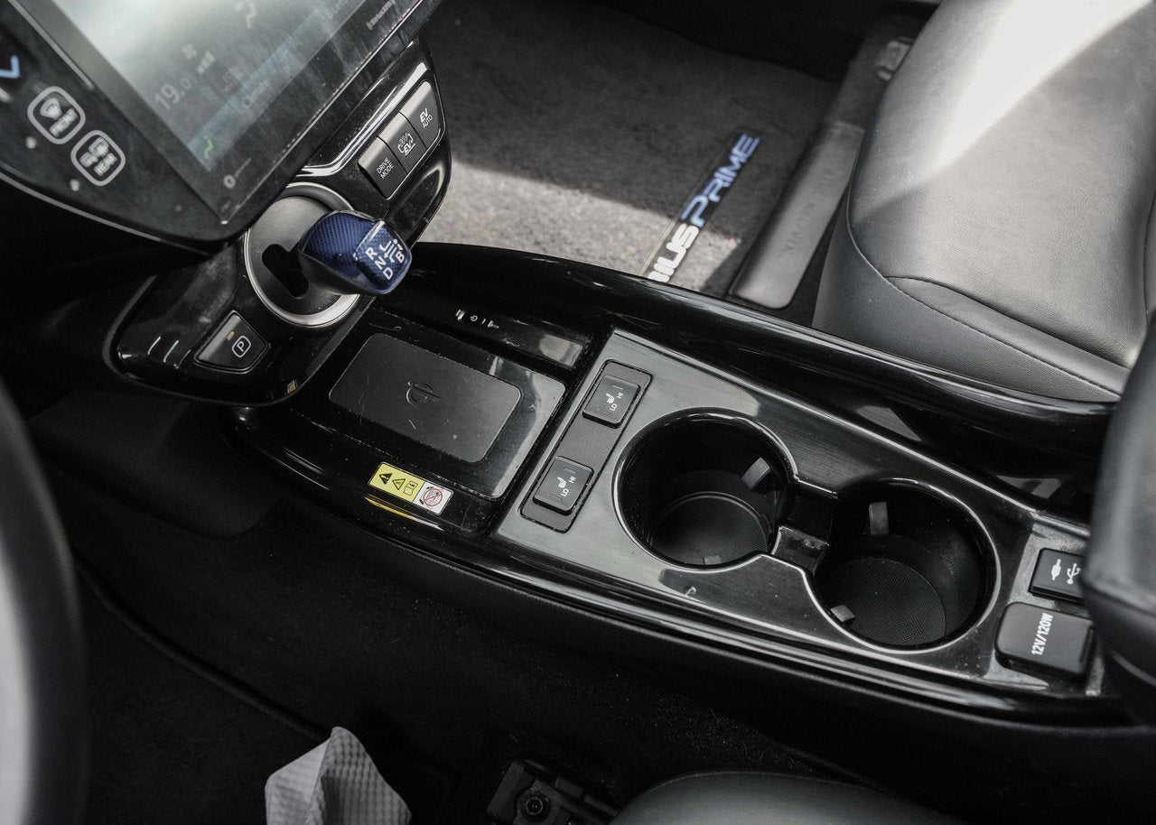 2021 Toyota Prius Prime UPGRADE