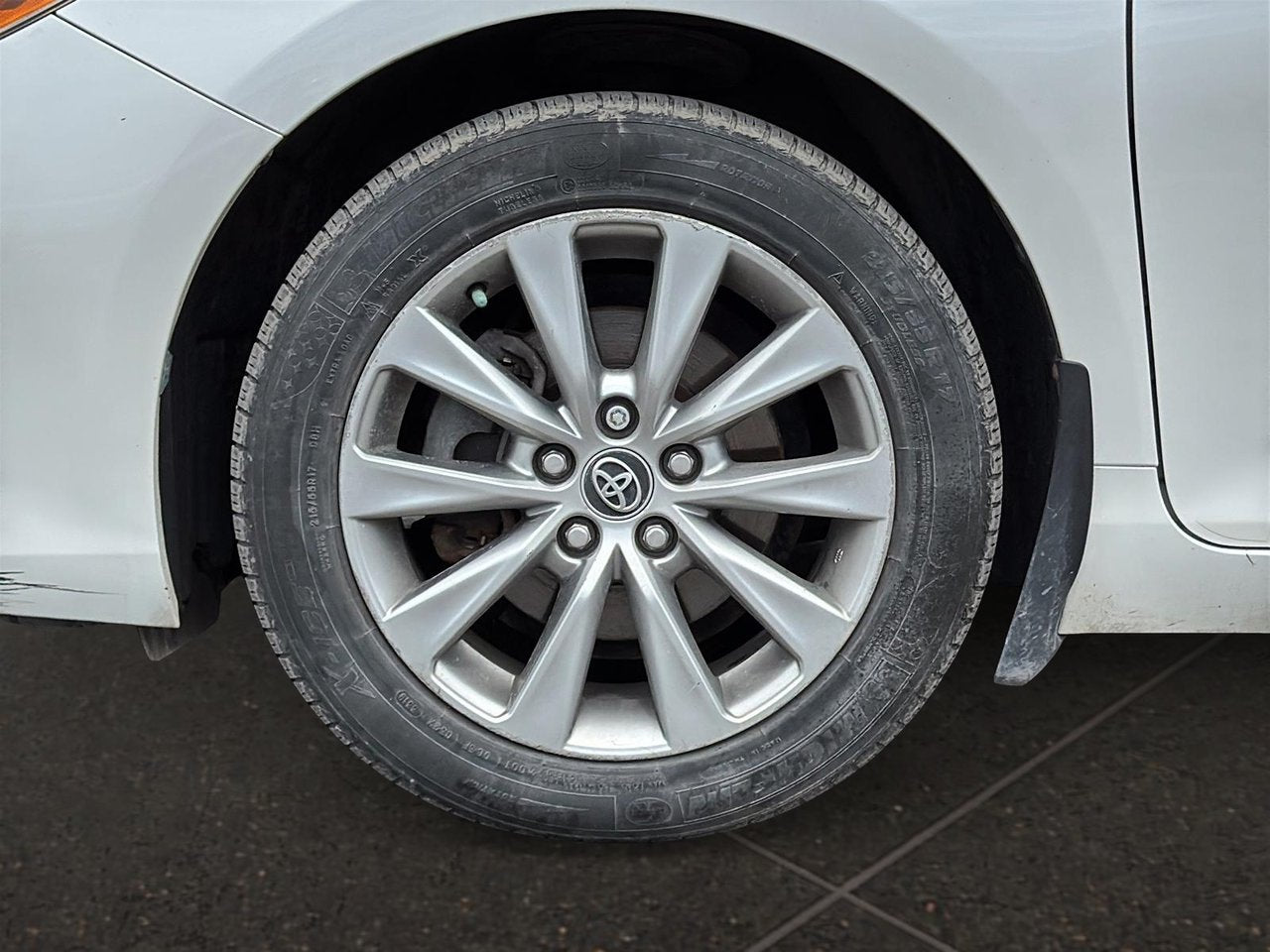 2017 Toyota Camry Hybrid XLE Hybrid