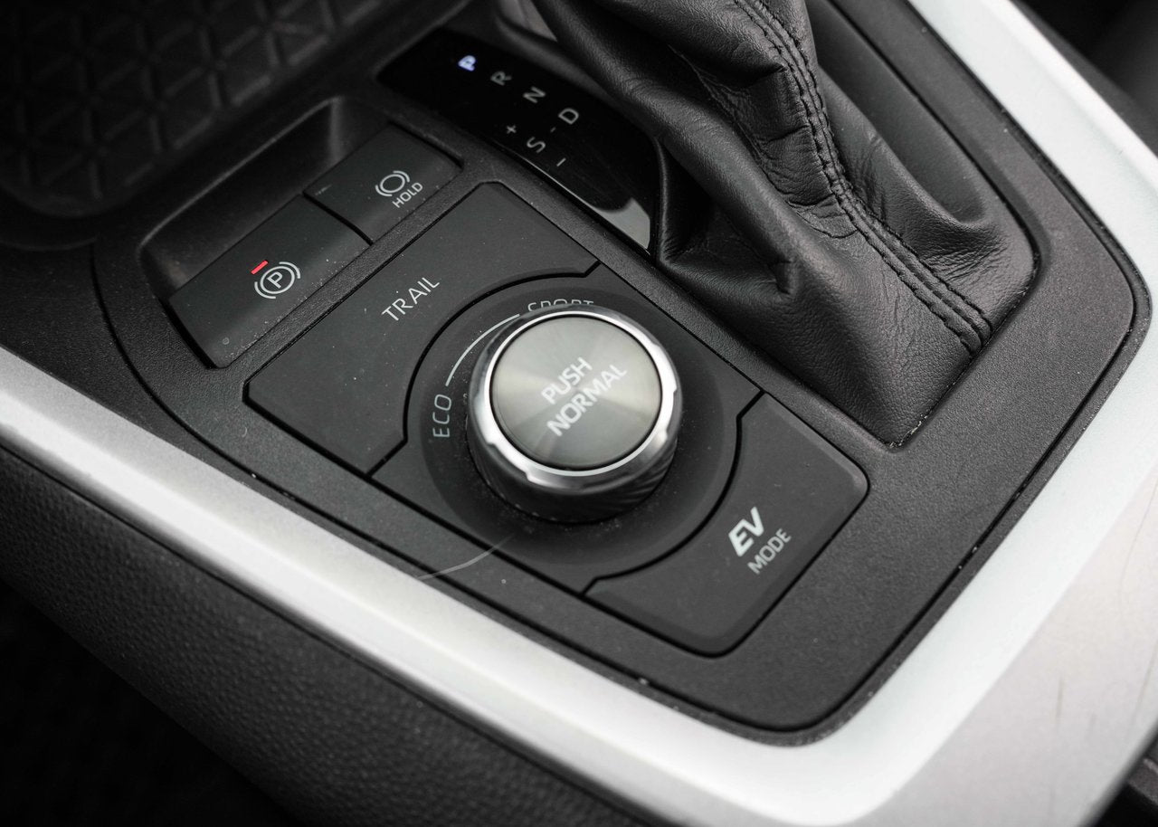 2022 Toyota RAV4 Hybrid XSE AWD