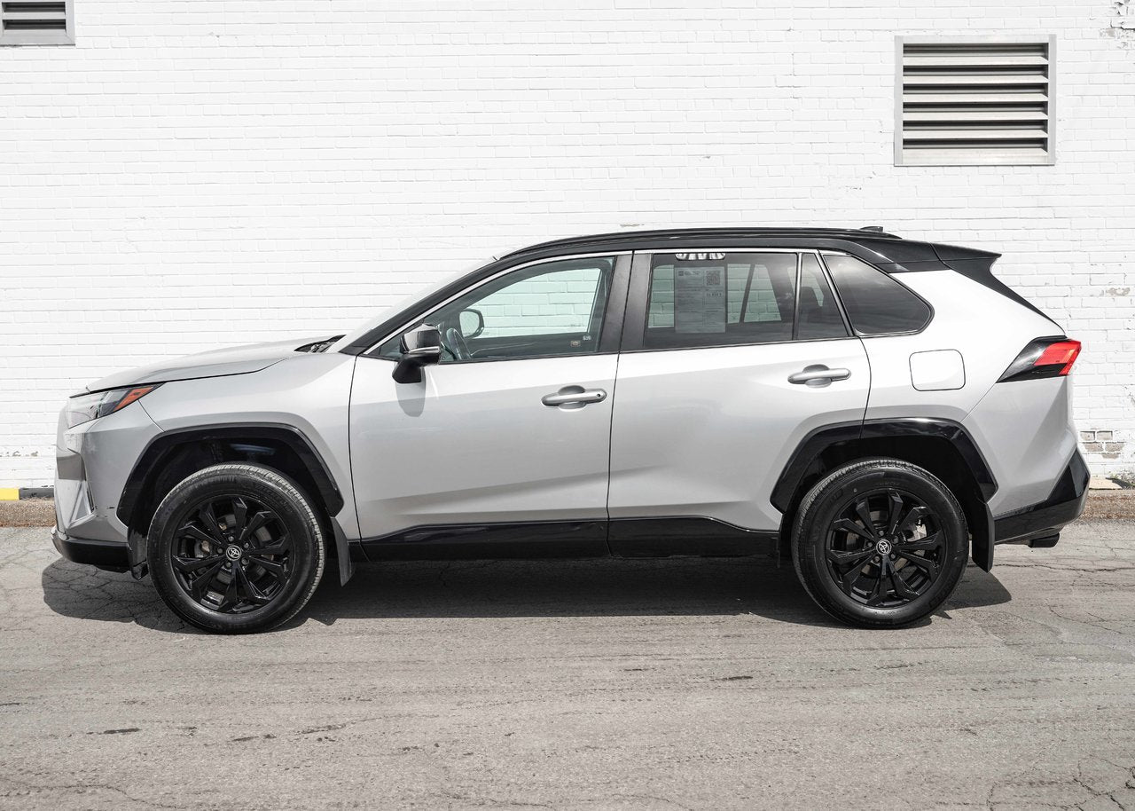 2022 Toyota RAV4 Hybrid XSE AWD