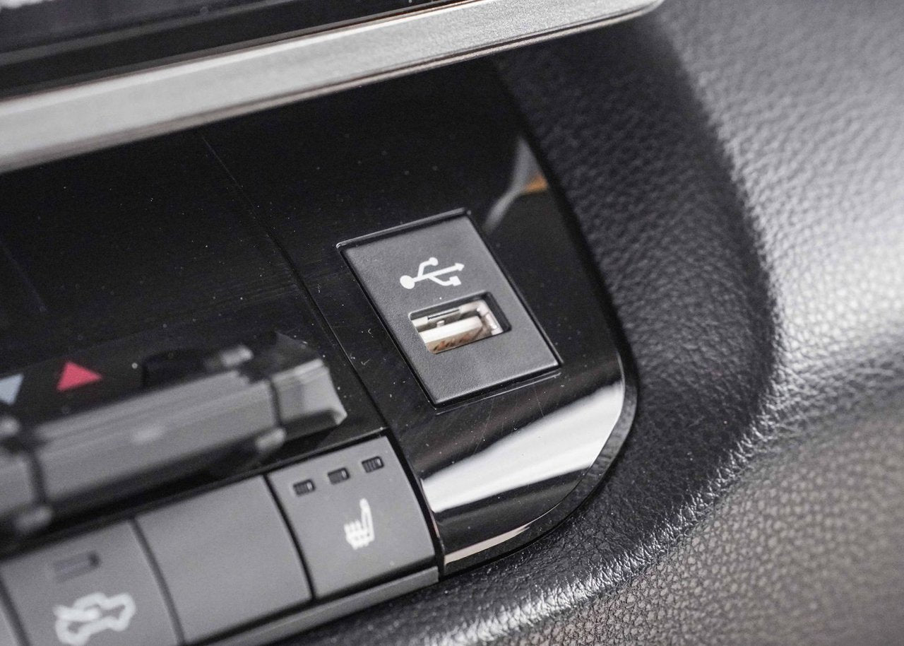 2024 Toyota Tundra **SR5 TRD OFF ROAD**