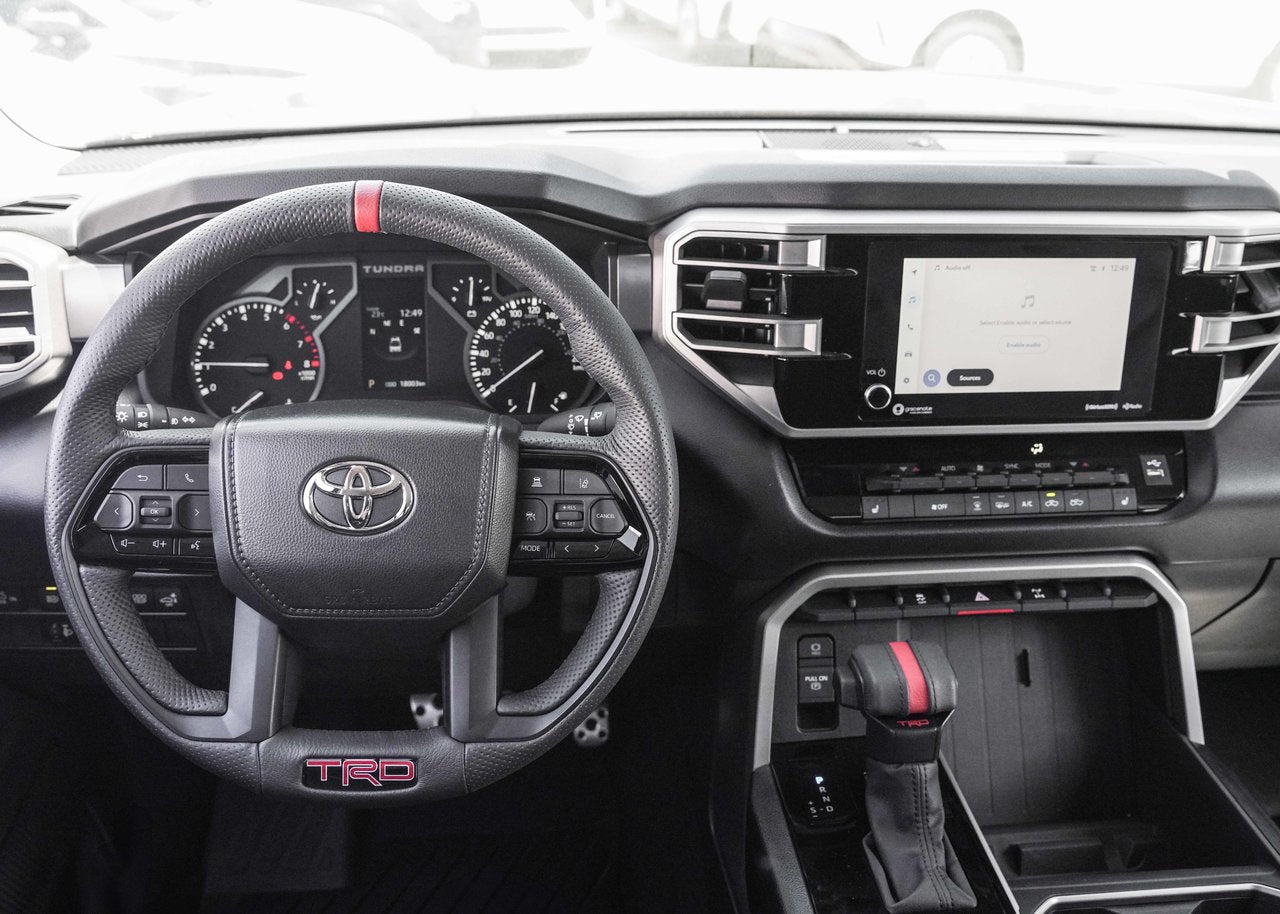 2024 Toyota Tundra **SR5 TRD OFF ROAD**