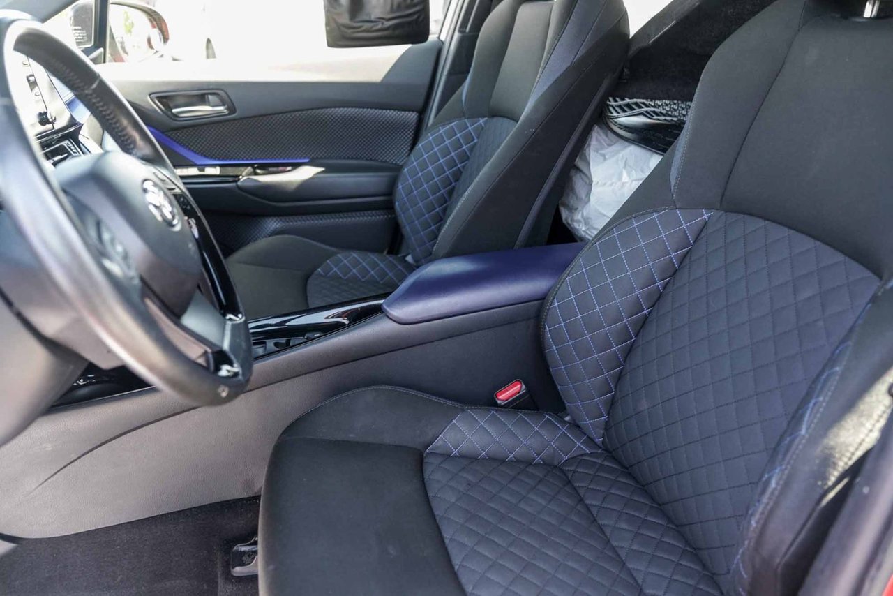 2020 Toyota C-HR LE