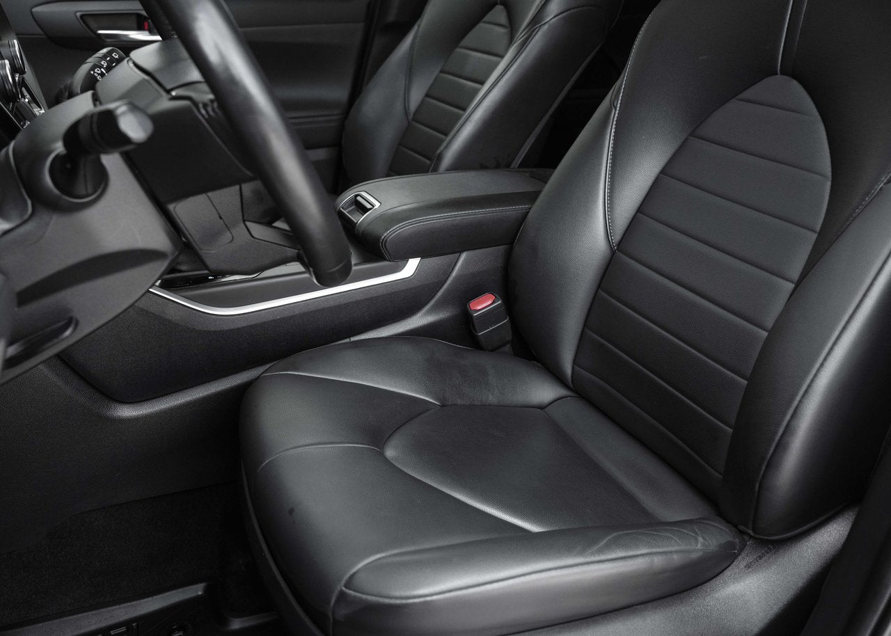 2022 Toyota Highlander XLE AWD; 8PASS CUIR TOIT ANGLES MORT *BAS/LOW KM*