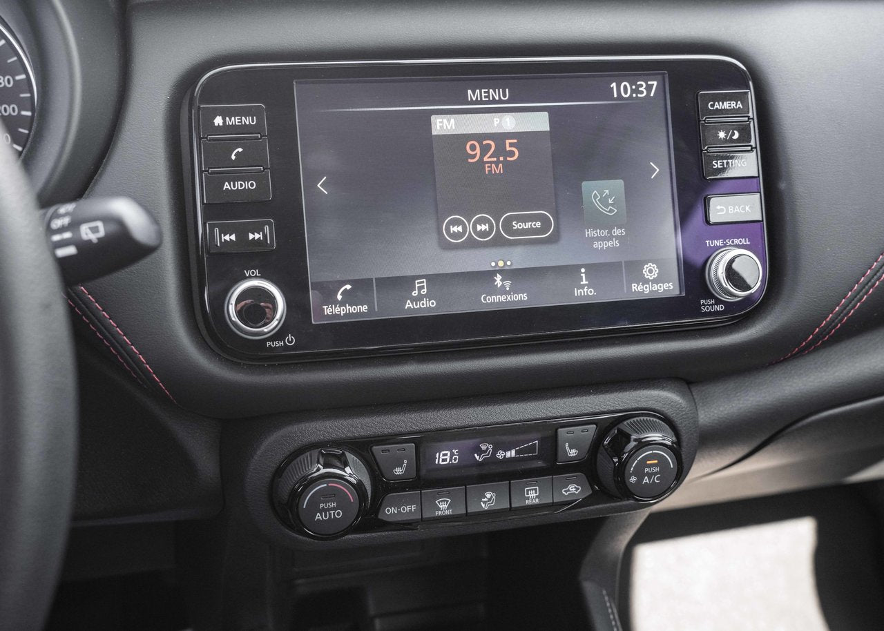 2024 Nissan Kicks SR Premium