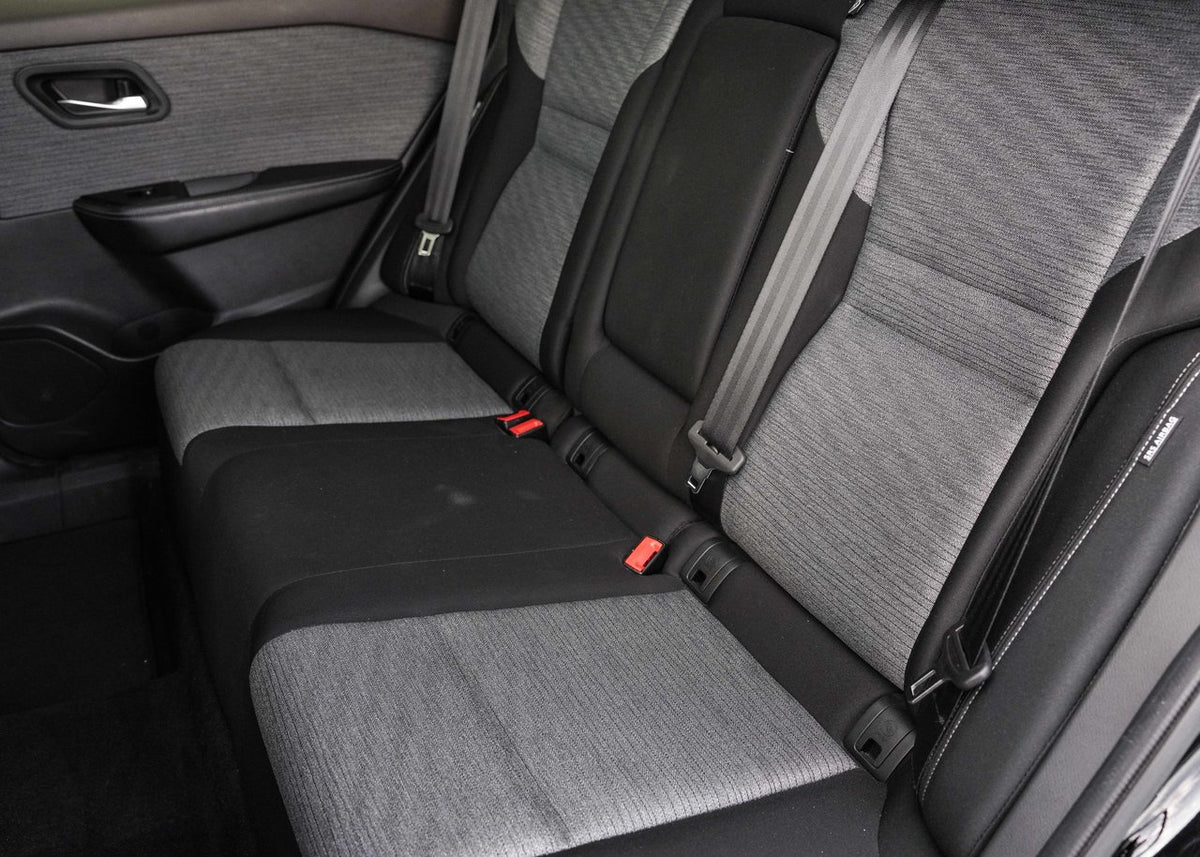 2023 Nissan Rogue SV Moonroof