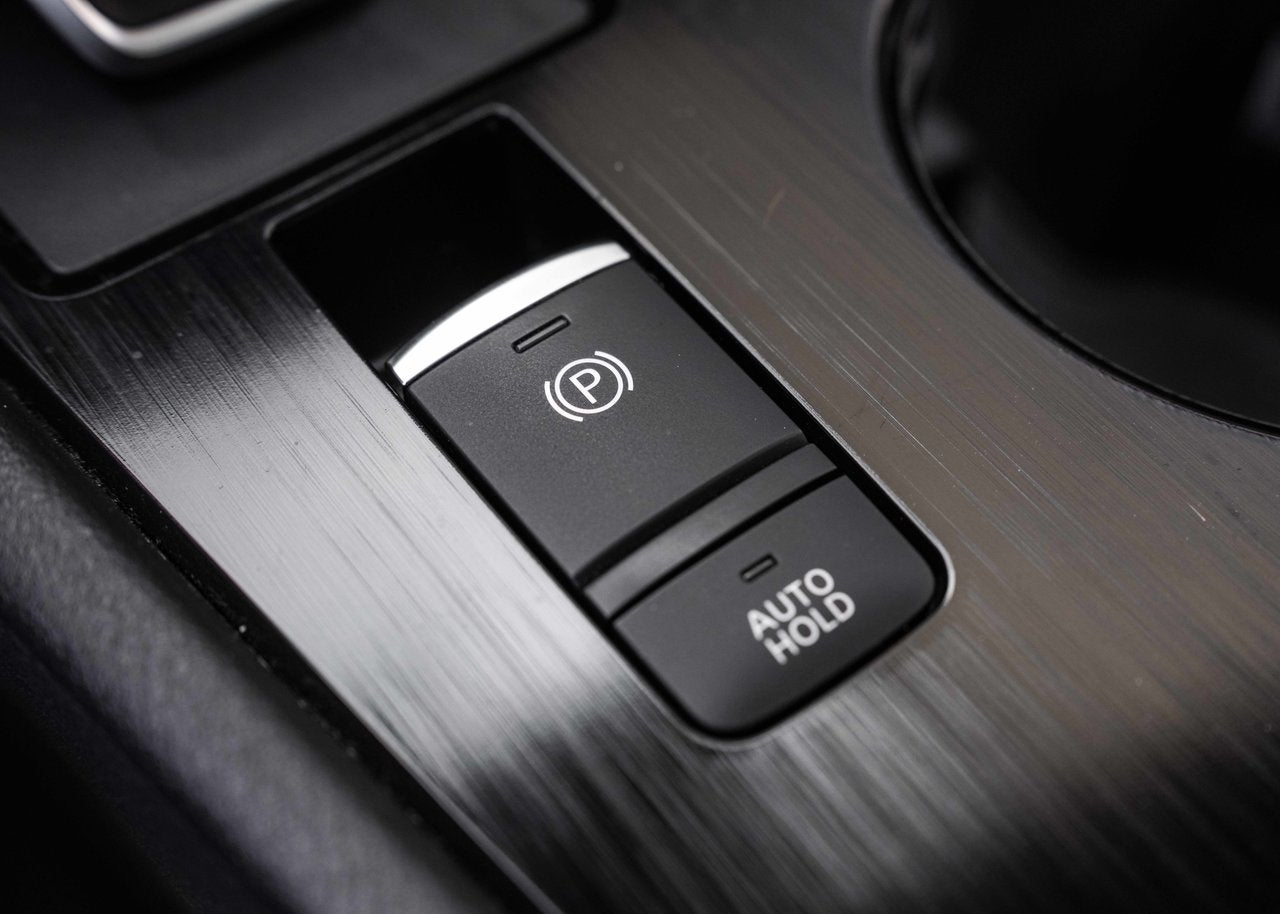 2023 Nissan Rogue SV Moonroof