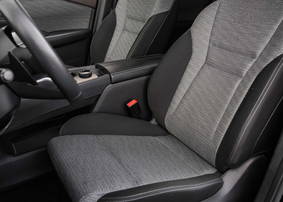 2023 Nissan Rogue SV Moonroof