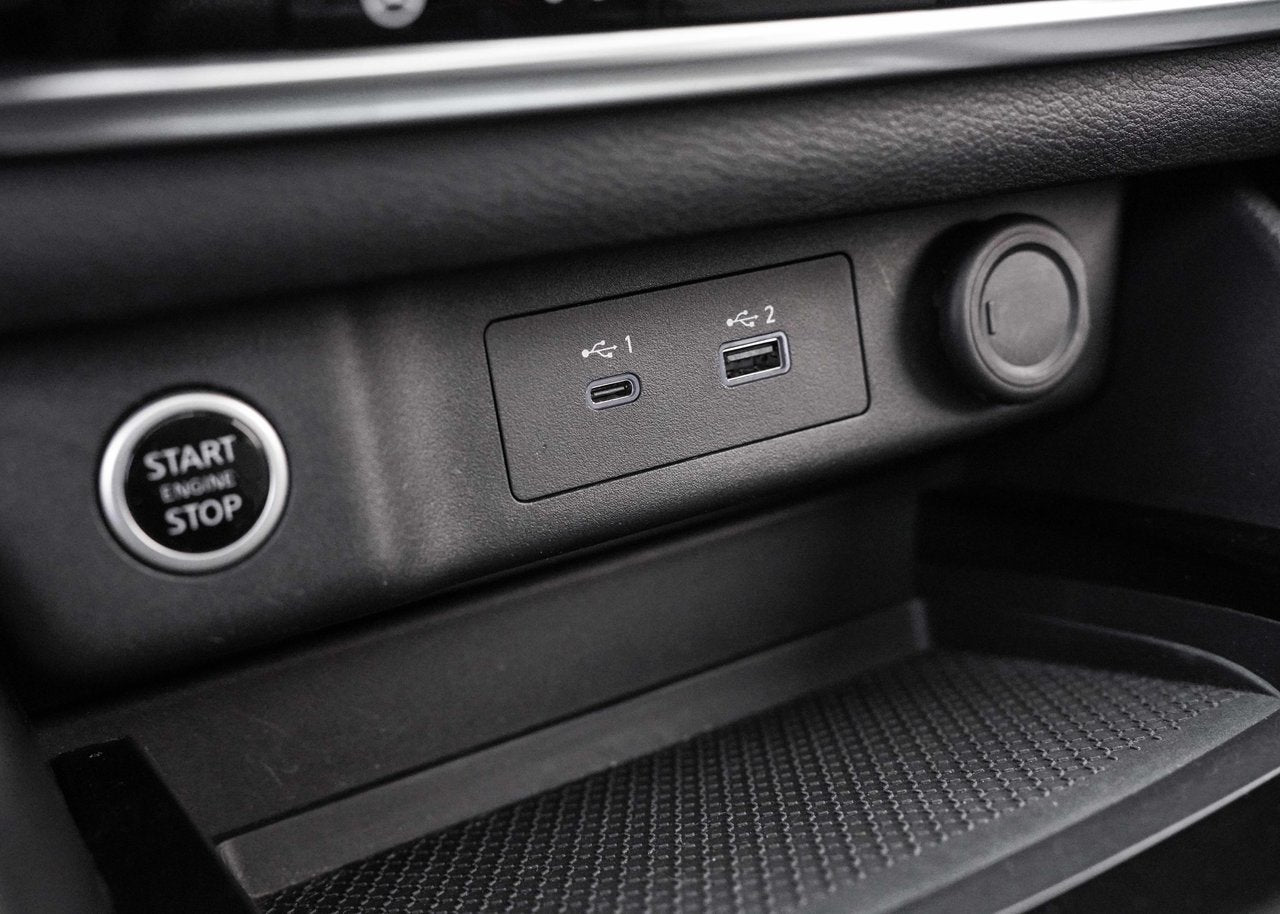 2023 Nissan Rogue SV Moonroof