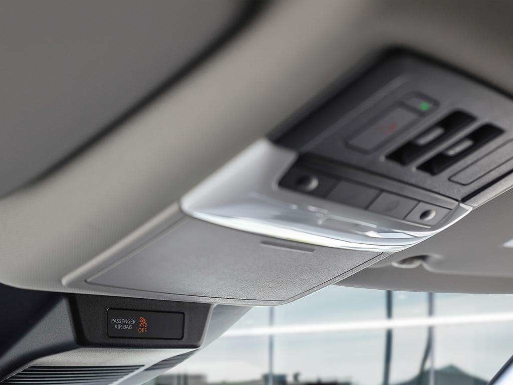 2026 Nissan Rogue SV Moonroof