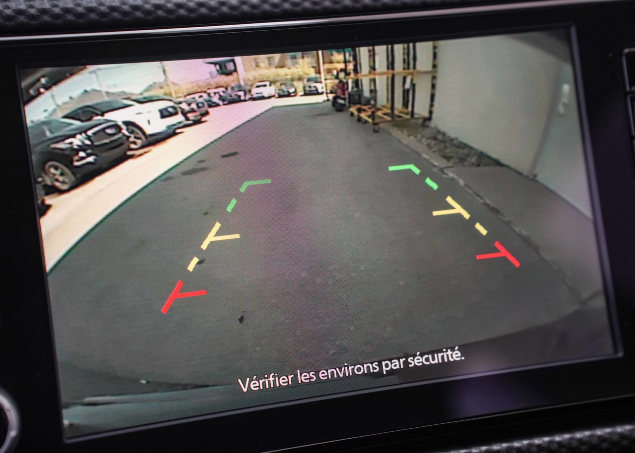 2024 Nissan Kicks SV MAGS+VOLANT/SIEGES.CHAUFF+DEM.DISTANCE+CARPLAY