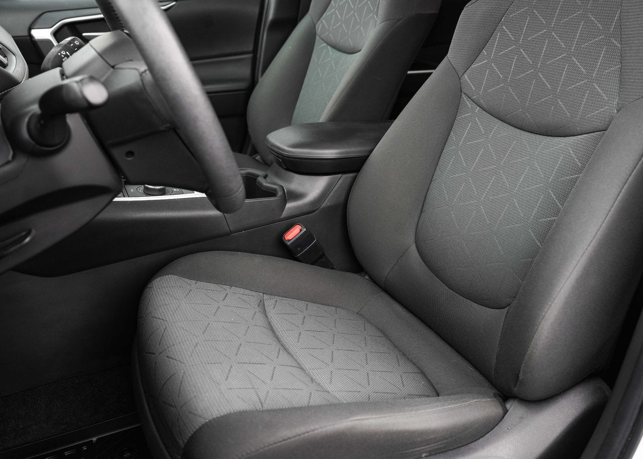 2023 Toyota RAV4 HYBRID XLE AWD