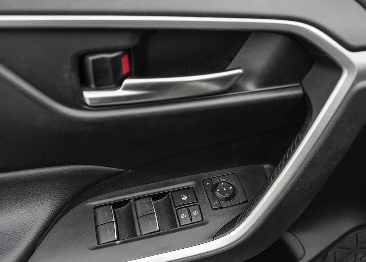 2023 Toyota RAV4 HYBRID XLE AWD