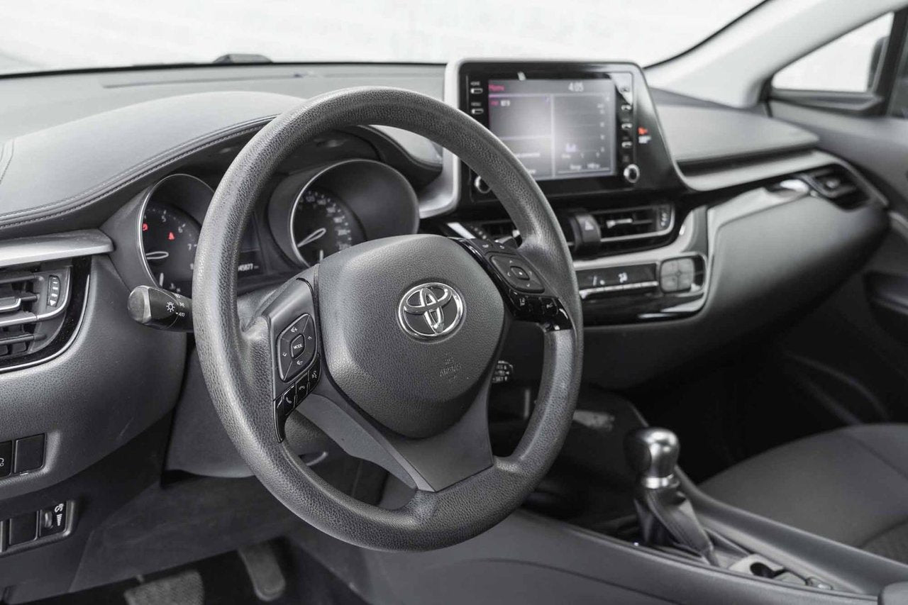 2021 Toyota C-HR LE