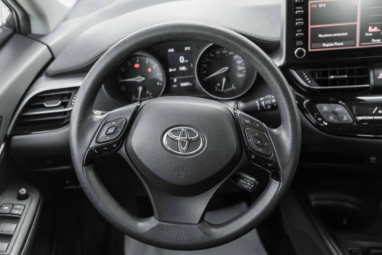 2021 Toyota C-HR LE