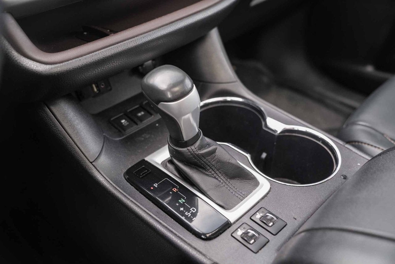 2016 Toyota Highlander XLE AWD BAS KM 8 PASS CUIR TOIT NAVI