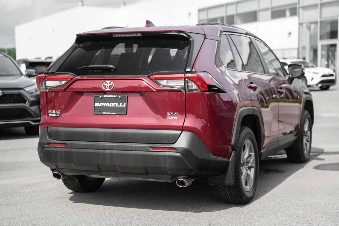 2022 Toyota RAV4 XLE