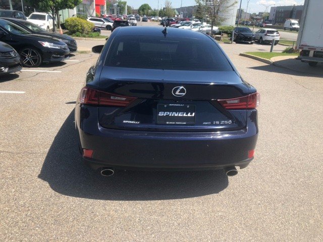 2015 Lexus IS 250