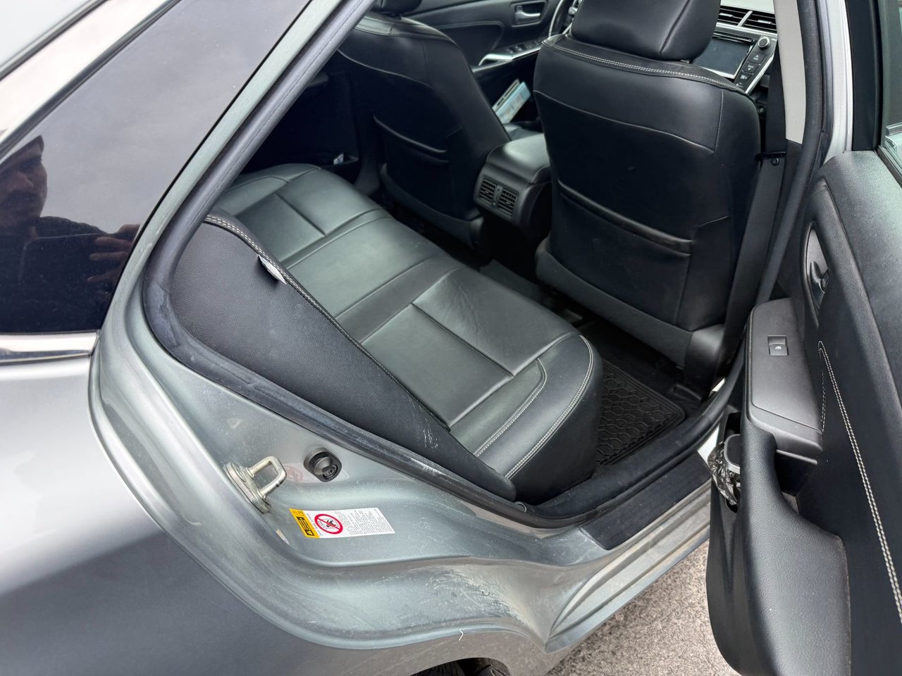 2016 Toyota Camry Hybrid XLE