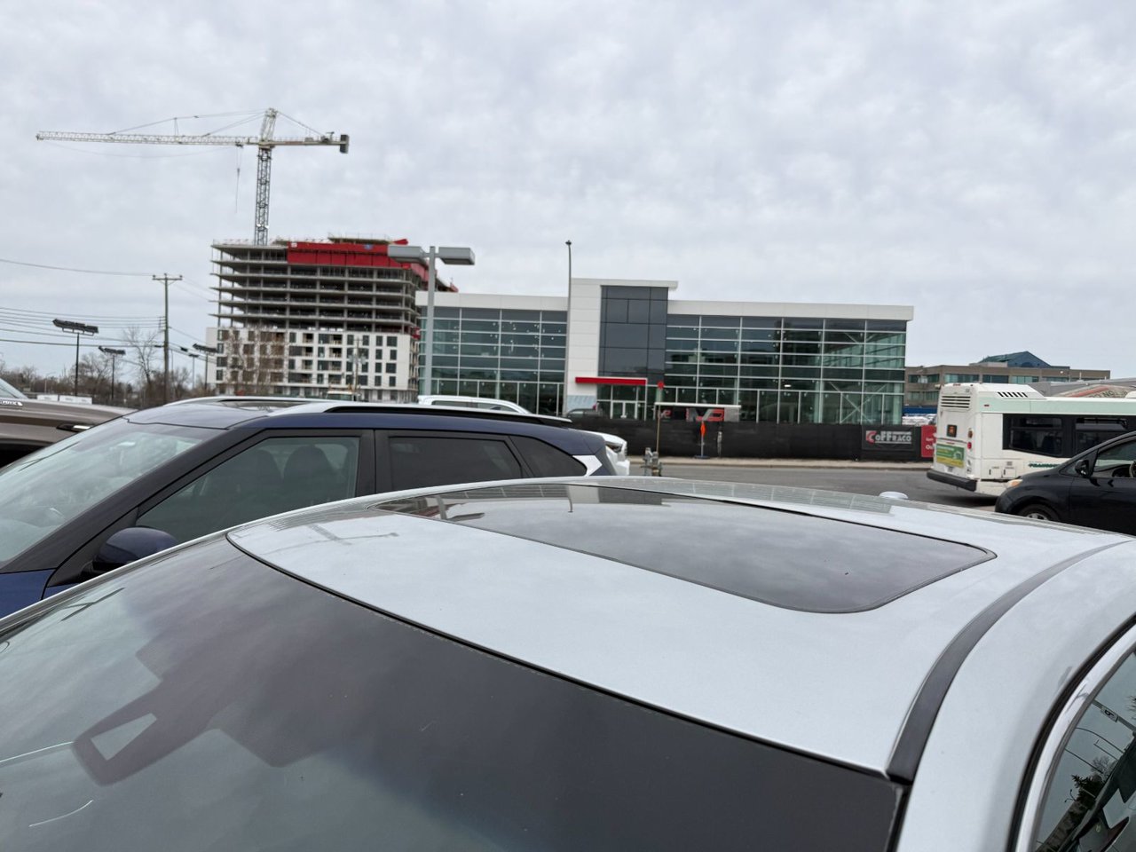 2016 Toyota Camry Hybrid XLE