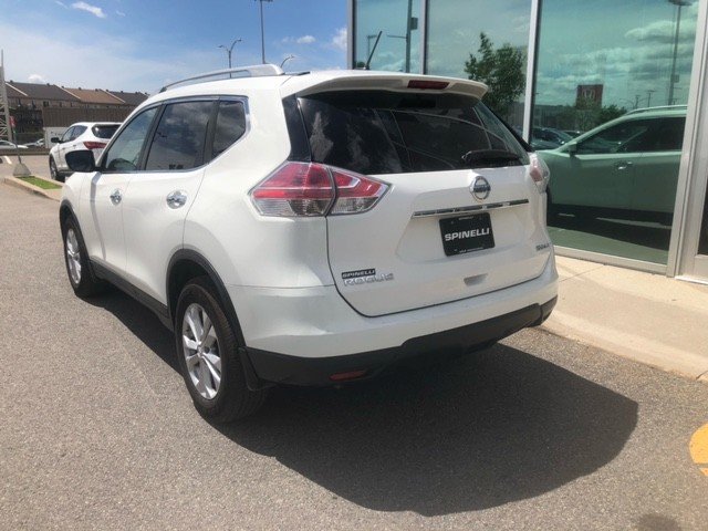 2016 Nissan Rogue SV