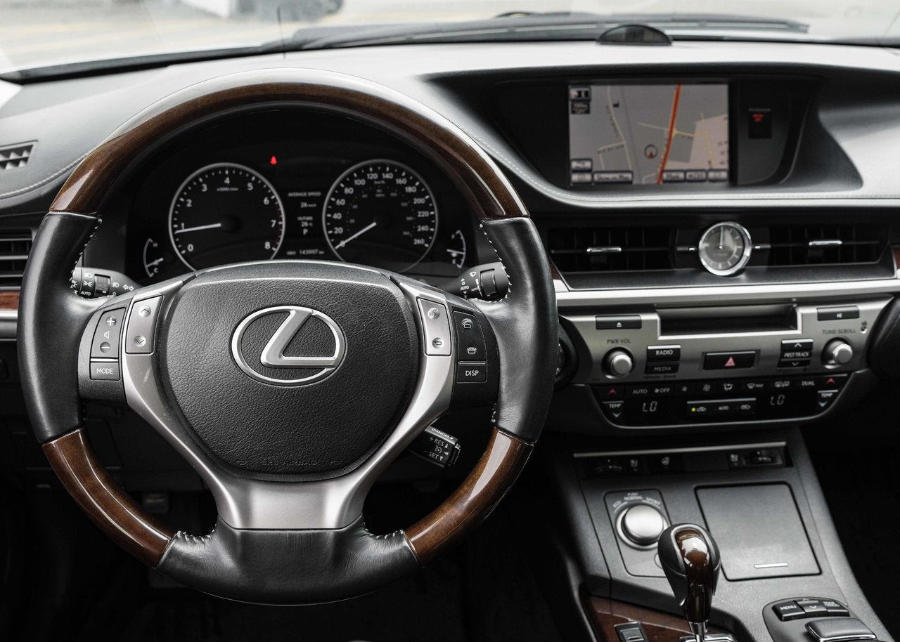 2013 Lexus ES 350 TOURING BAS KM CUIR TOIT NAVI BLUETOOTH