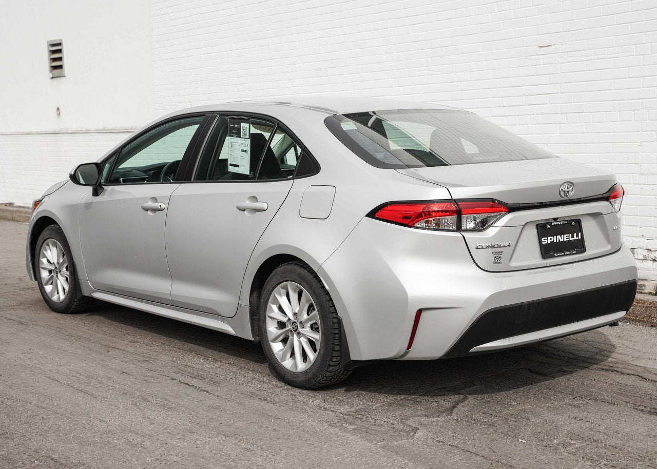2021 Toyota Corolla **LE**