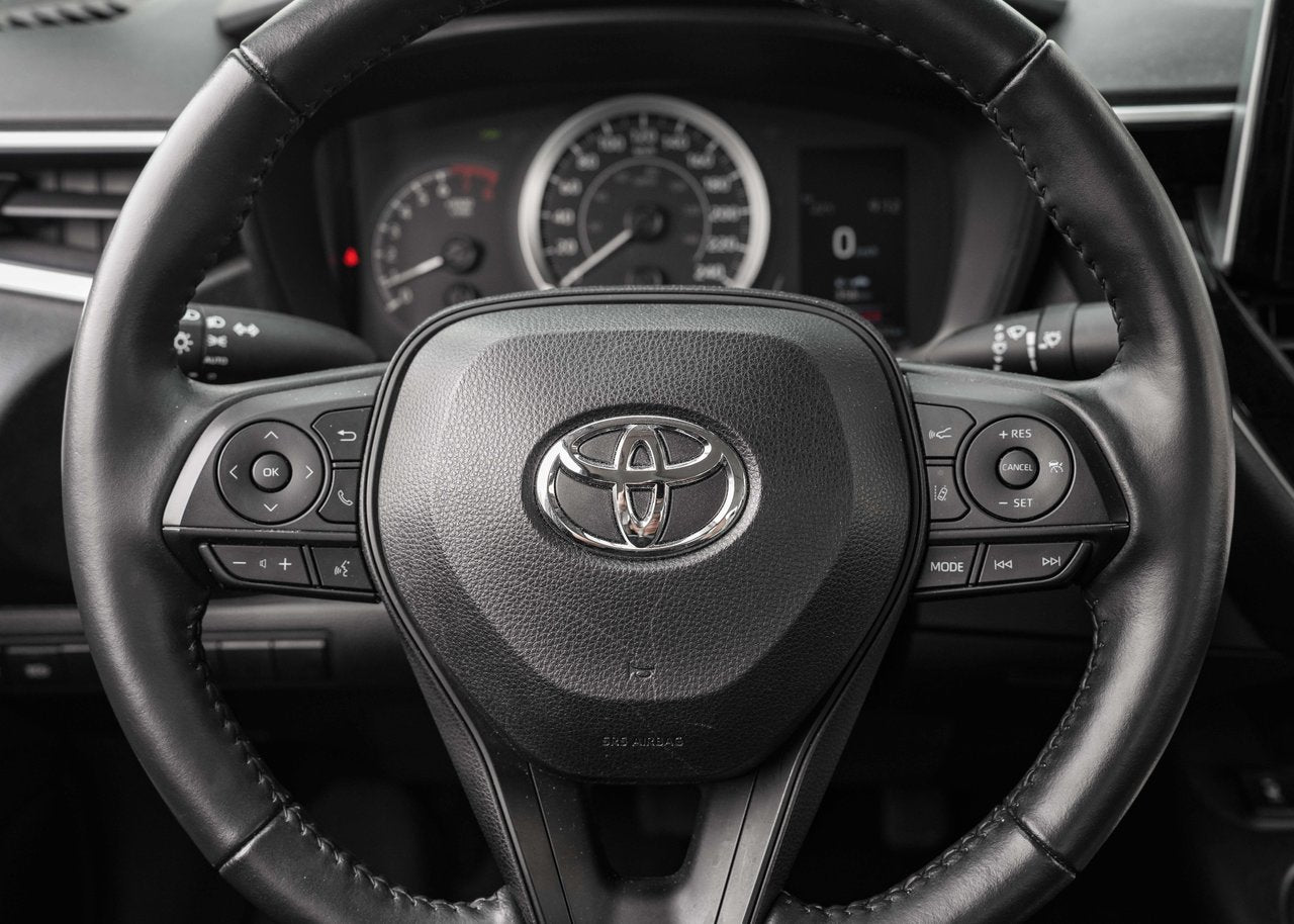 2021 Toyota Corolla **LE**