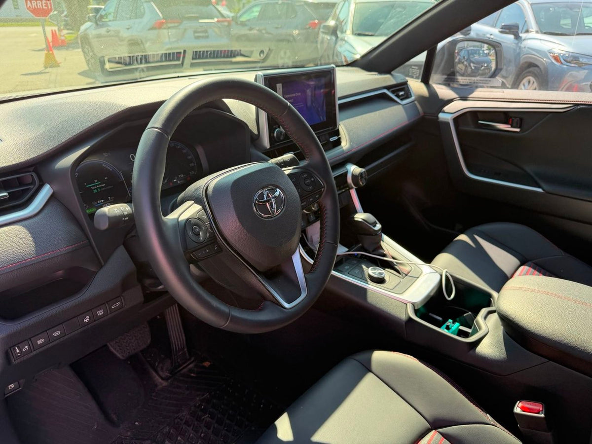 2025 Toyota RAV4 Plug-In Hybrid XSE