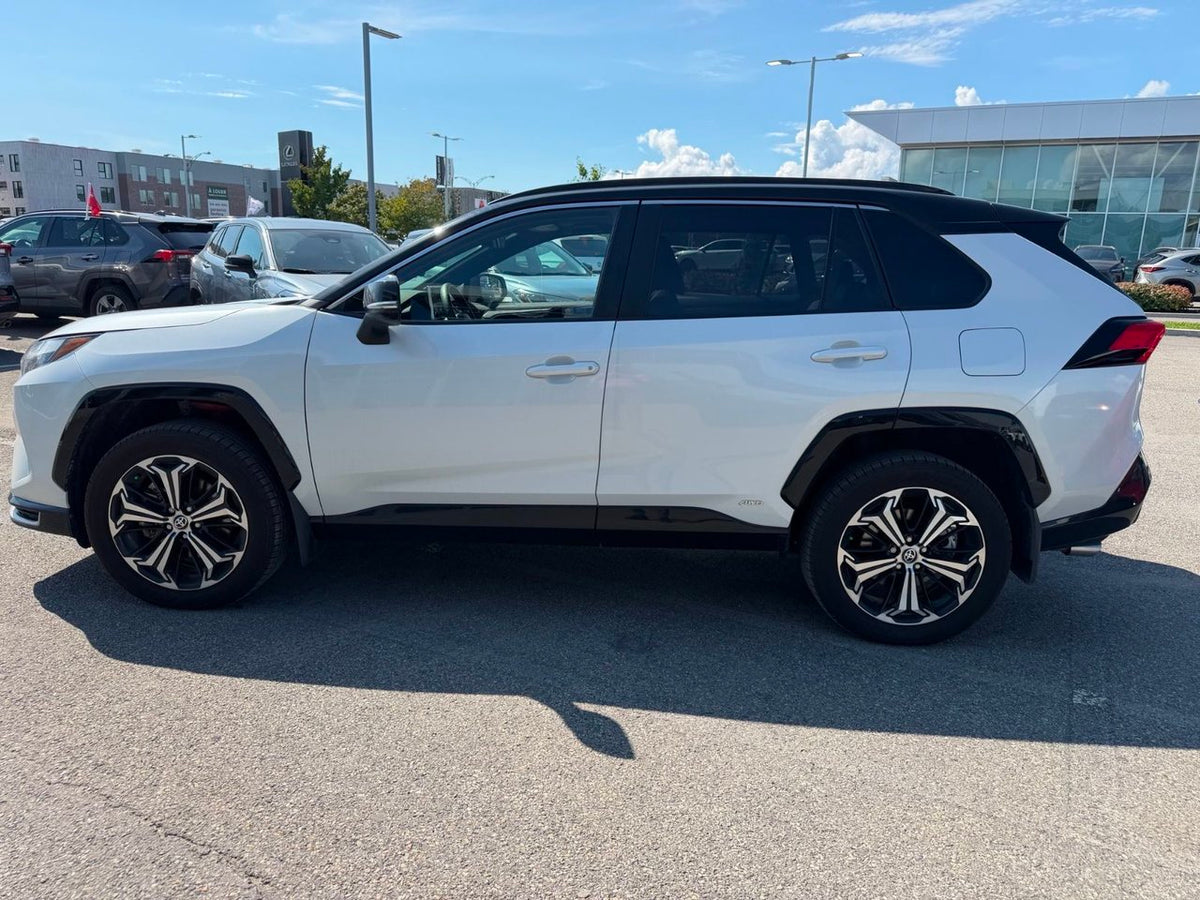 2025 Toyota RAV4 Plug-In Hybrid XSE