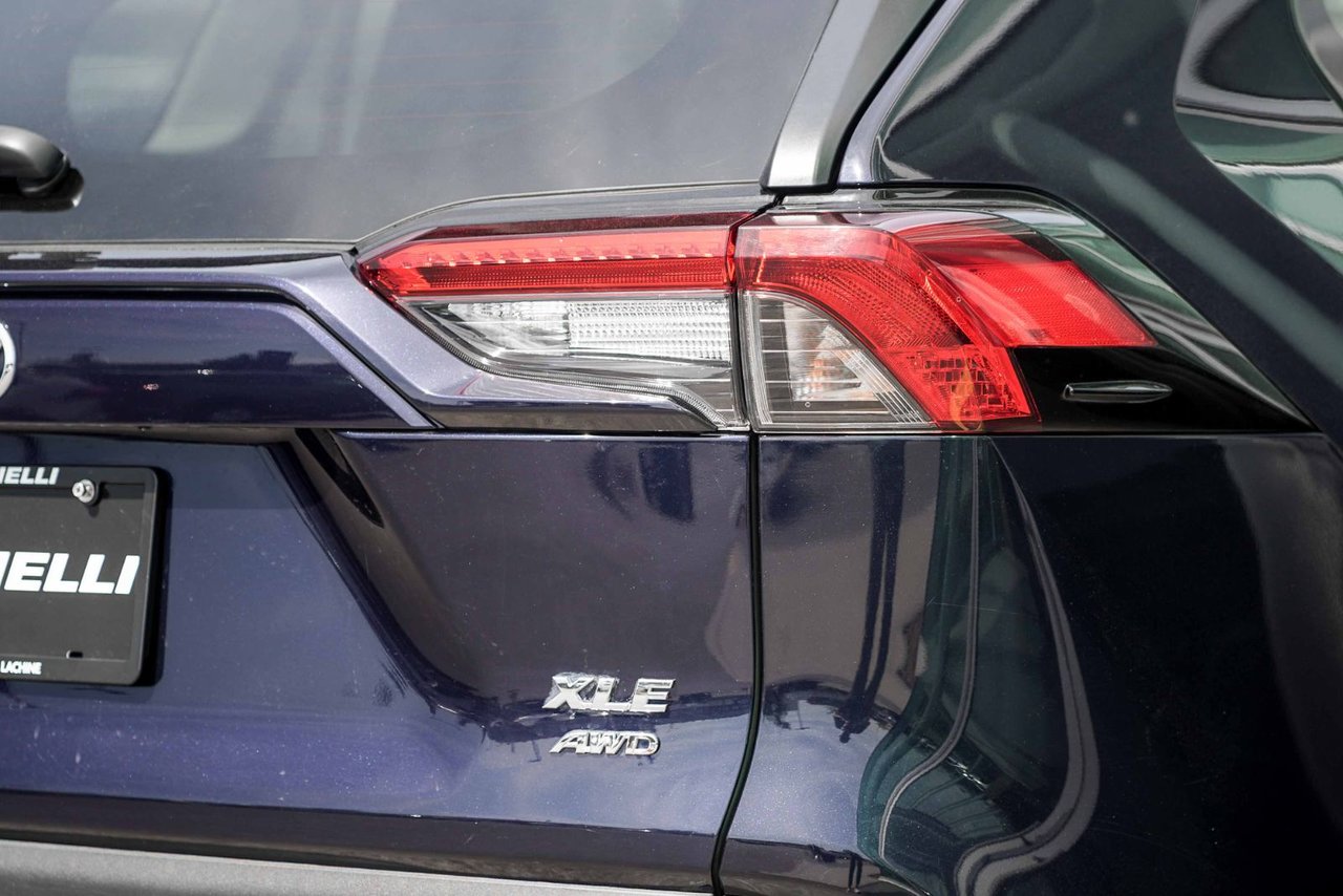 2022 Toyota RAV4 XLE PREMIUM AWD