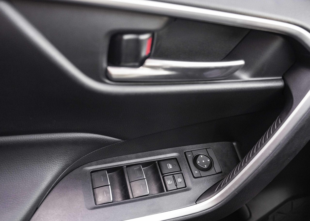 2023 Toyota RAV4 XLE AWD