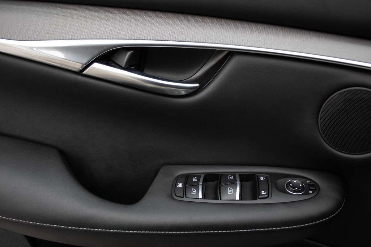 2025 Infiniti QX50 PURE