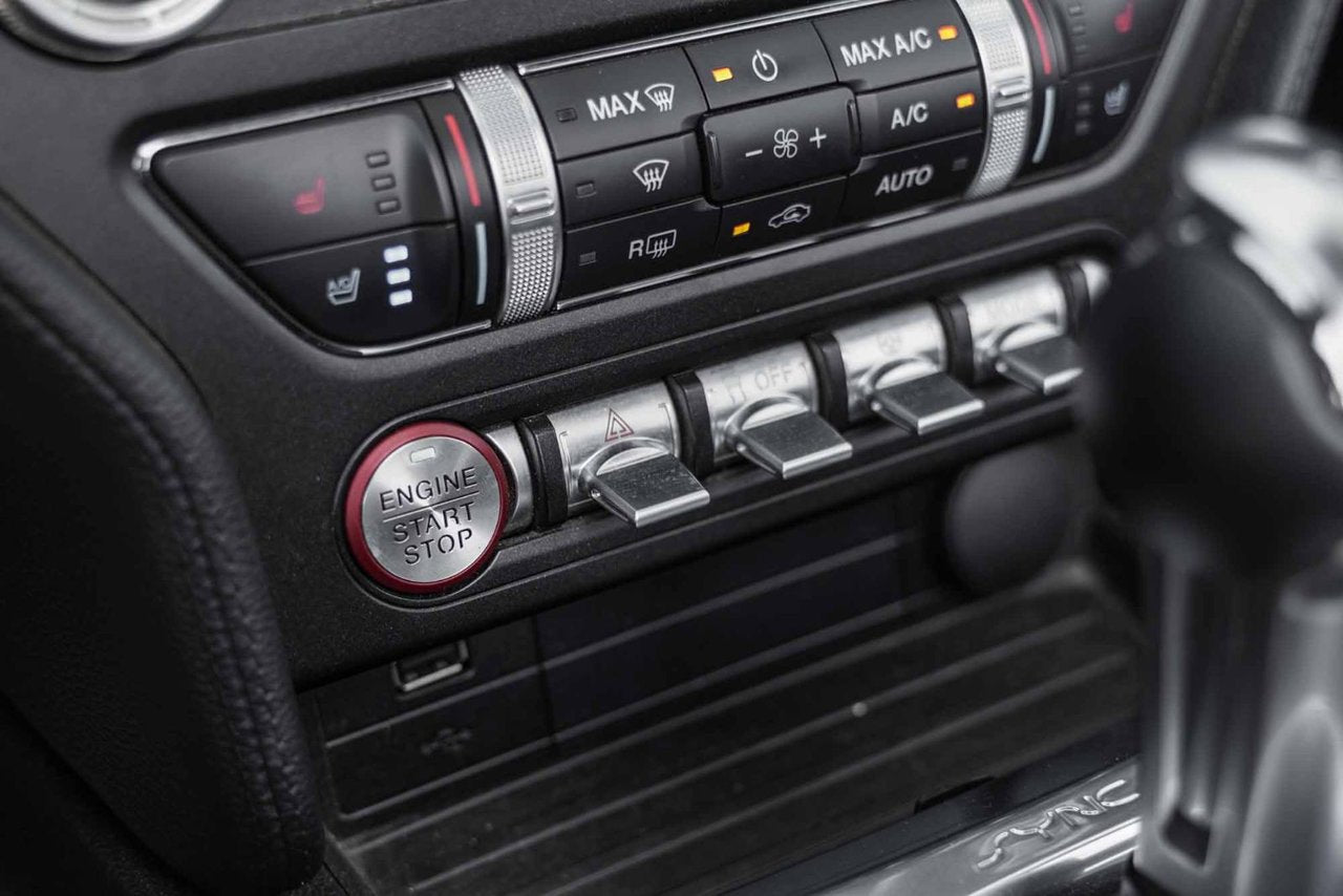2022 Ford Mustang GT Premium CONVERTIBLE CUIR NAVI BAS KM