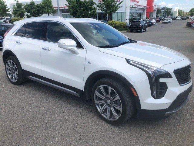 2023 Cadillac XT4 AWD Premium Luxury