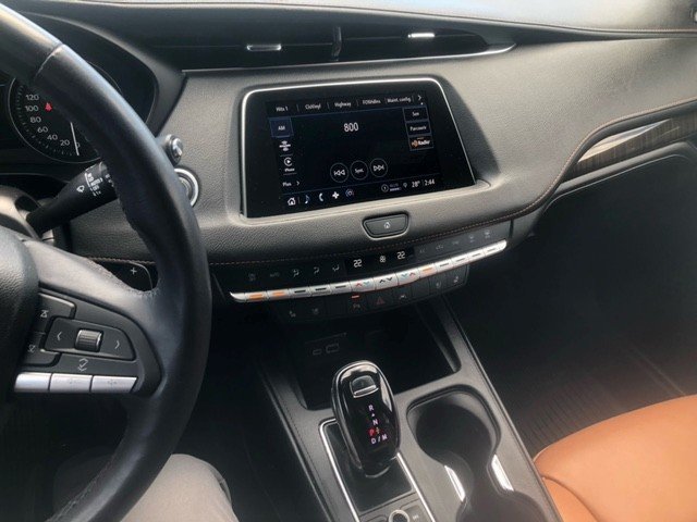 2023 Cadillac XT4 AWD Premium Luxury