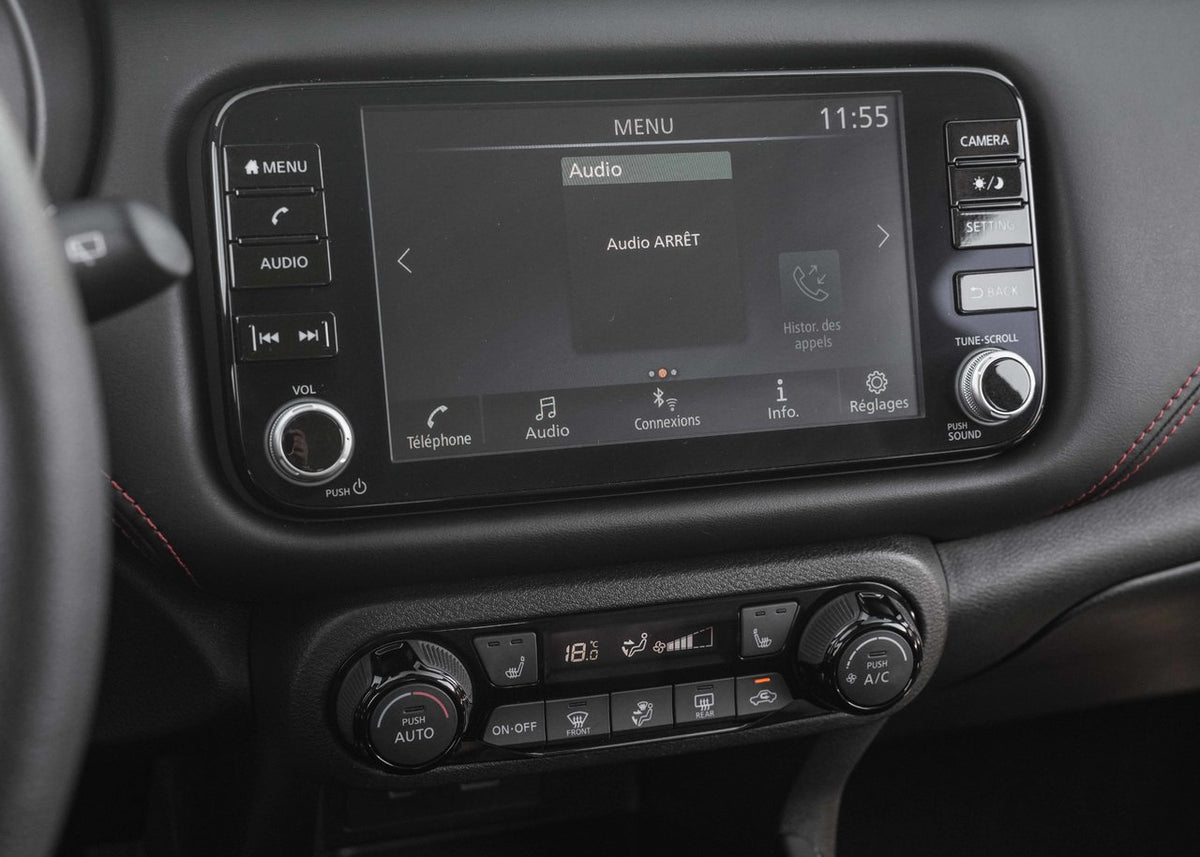 2024 Nissan Kicks SR Premium