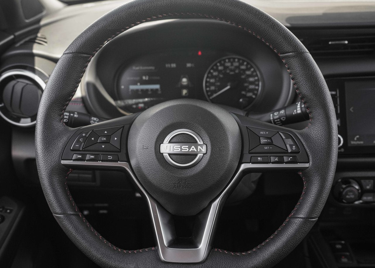 2024 Nissan Kicks SR Premium