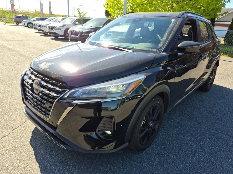 2024 Nissan Kicks SR Premium