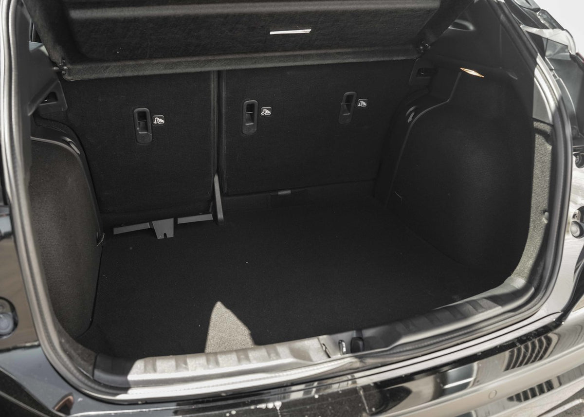 2024 Nissan Kicks SR Premium