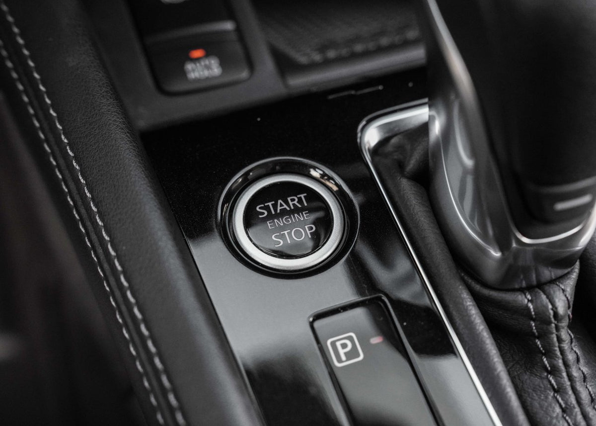 2024 Nissan Kicks SR Premium