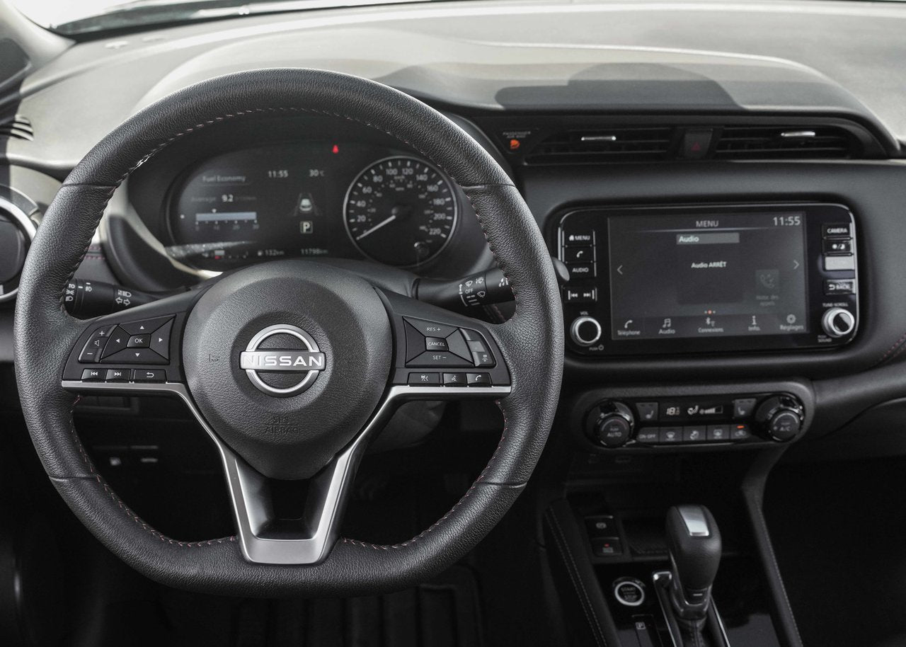 2024 Nissan Kicks SR Premium