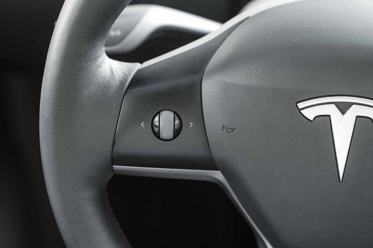 2021 Tesla Model Y STANDARD RANGE BAS KM RWD CUIR BLANC