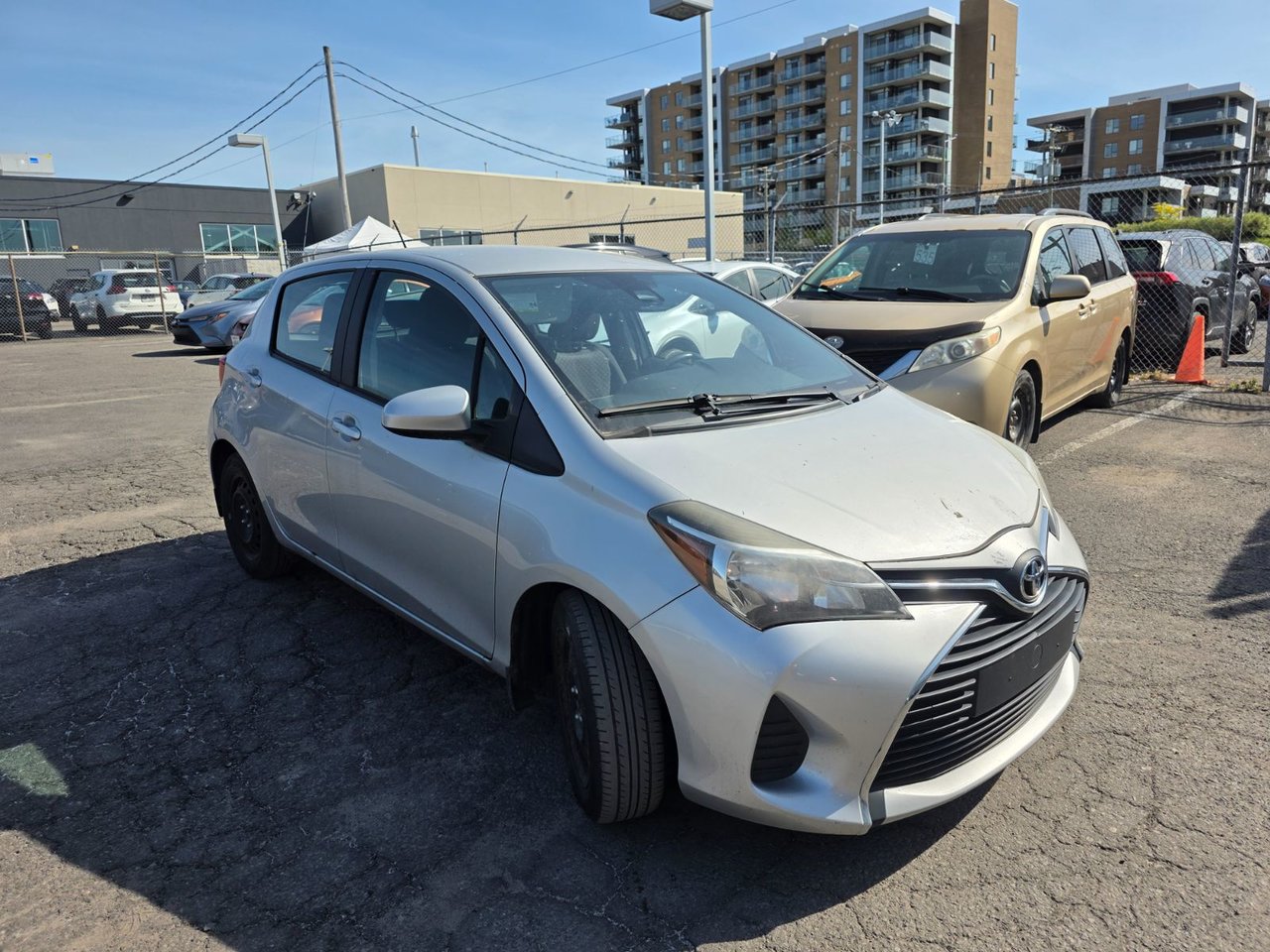 2017 Toyota Yaris LE